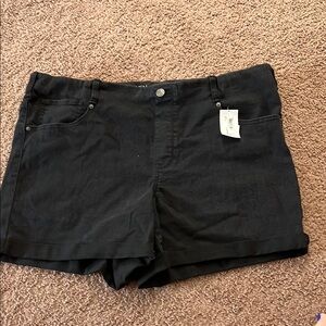XL Time and Tru Black Jean Shorts Classic Denim Style